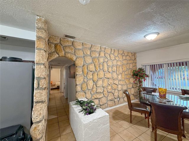 4916 S 83RD STREET, Tampa, FL 33619