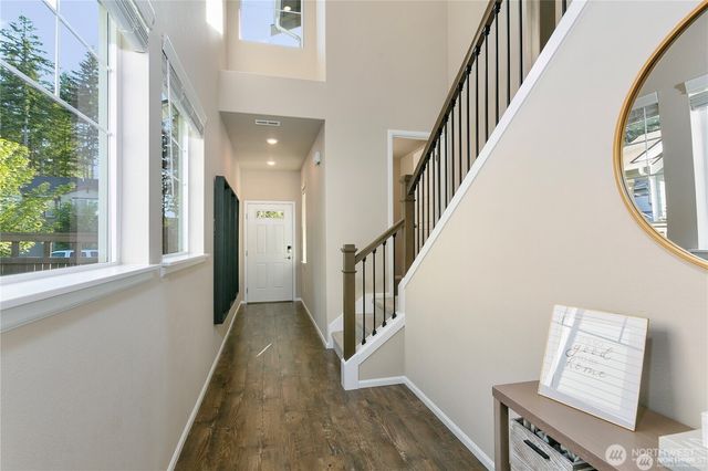 33094 Crystal Avenue SE, Black Diamond, WA 98010