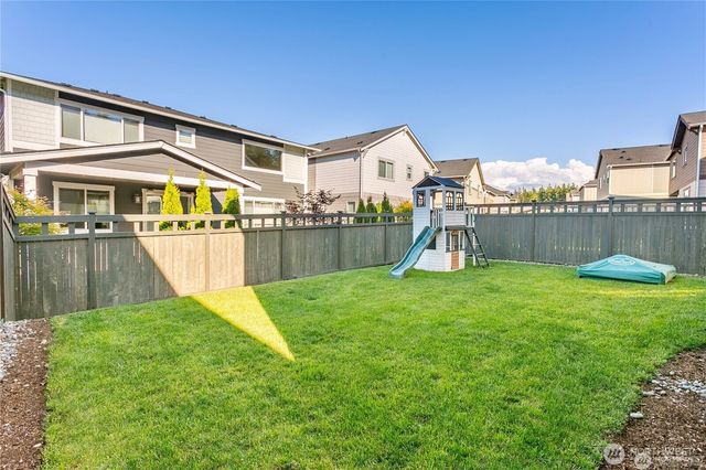 33094 Crystal Avenue SE, Black Diamond, WA 98010