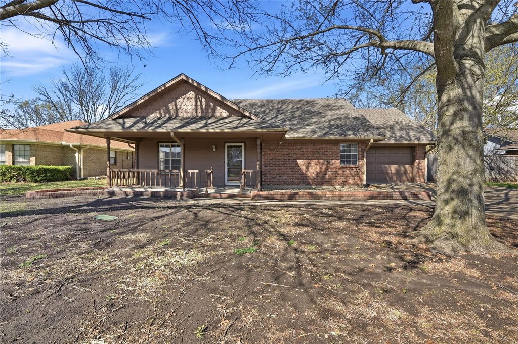 3118 Normandy Drive, Sherman, TX 75090