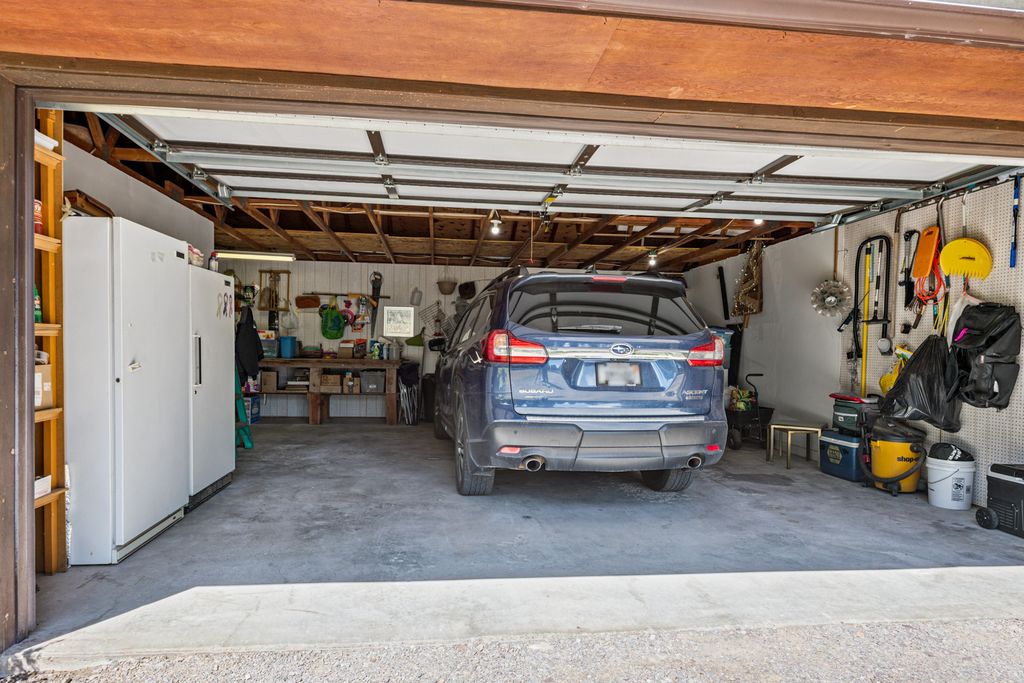 Image 32 of property listing at 80 Pattee Road, Superior, MT 59872
