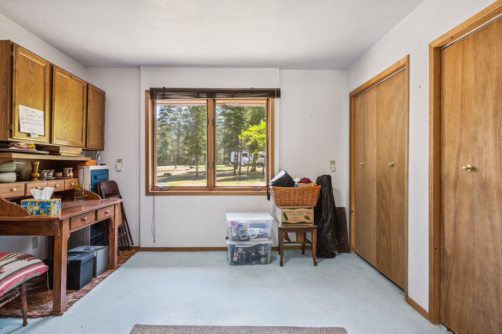 Image 34 of property listing at 80 Pattee Road, Superior, MT 59872