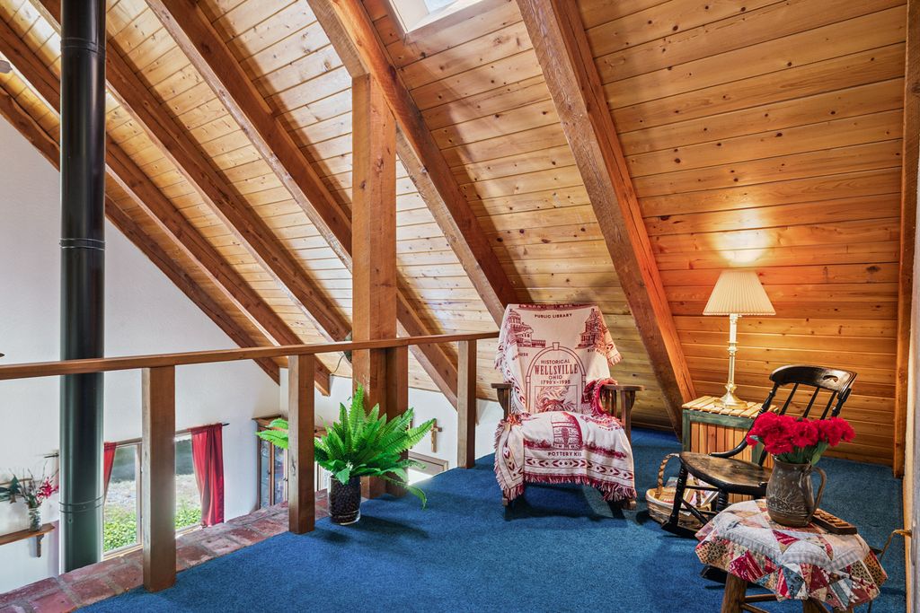 Image 39 of property listing at 80 Pattee Road, Superior, MT 59872