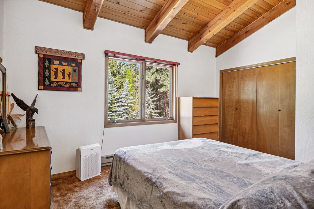 Image 40 of property listing at 80 Pattee Road, Superior, MT 59872
