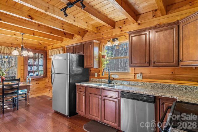 204 Mountain Vista Drive, Nebo, NC 28761