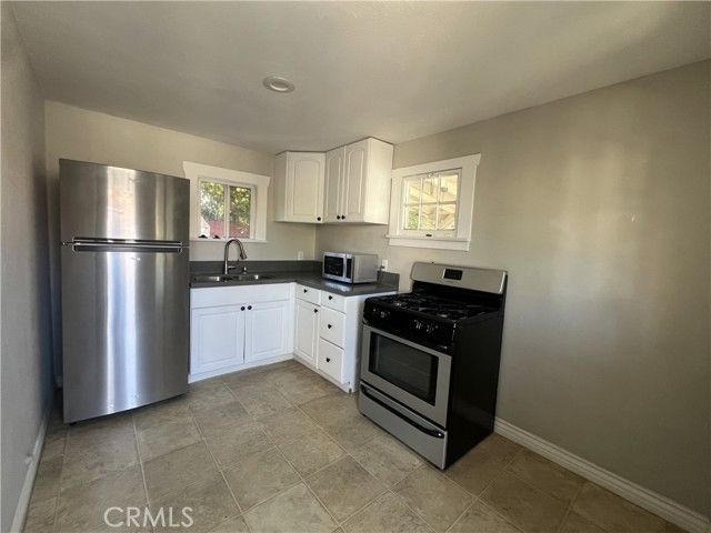 128 N Ivy, Monrovia, CA 91016