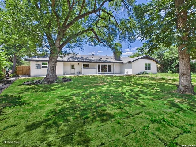 226 Gardenview, Castle Hills, TX 78213