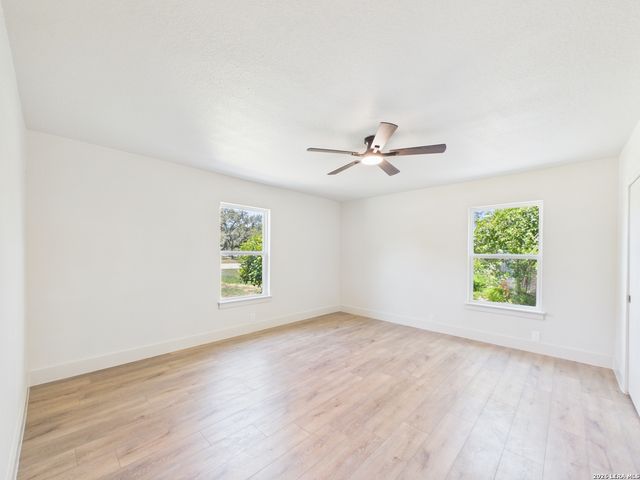 226 Gardenview, Castle Hills, TX 78213
