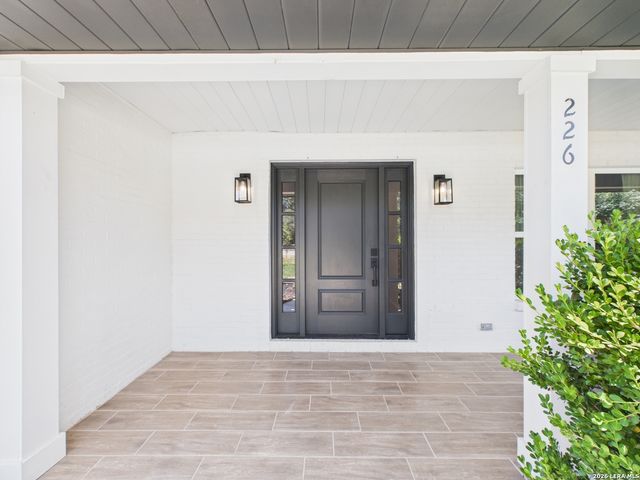 226 Gardenview, Castle Hills, TX 78213