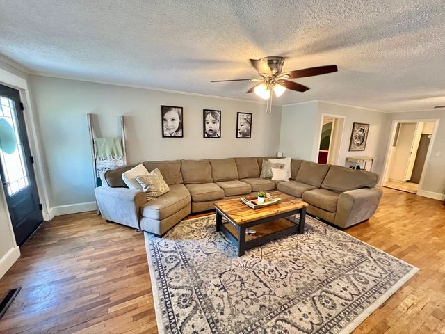 601 6th Ave, Ashford, AL 36312