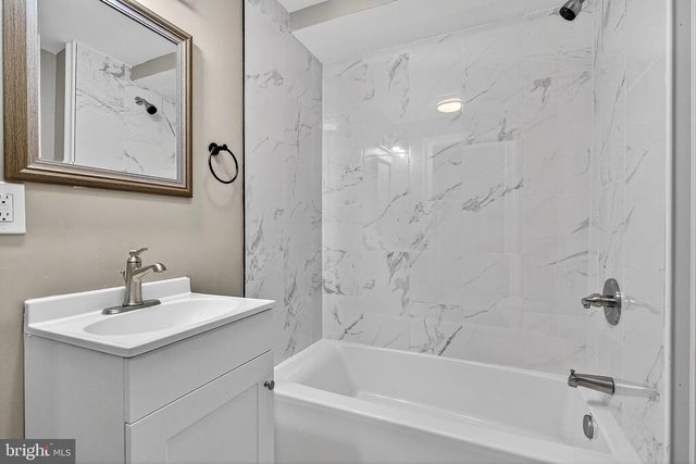 3310 GLEN AVE, Baltimore, MD 21215