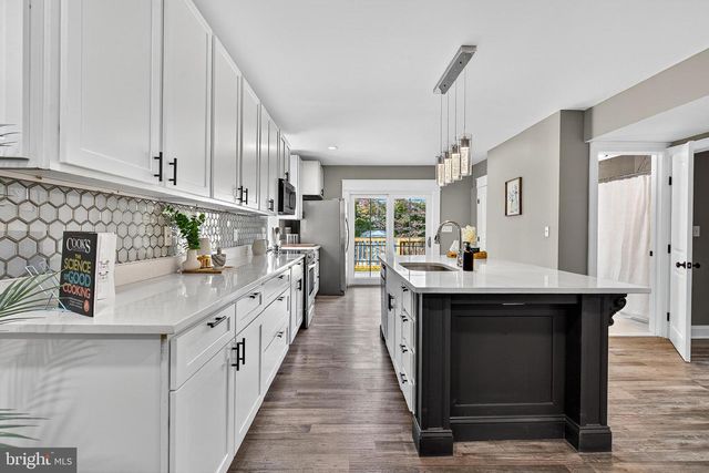 3310 GLEN AVE, Baltimore, MD 21215