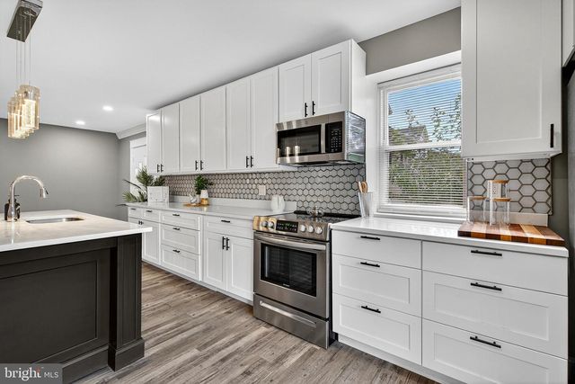 3310 GLEN AVE, Baltimore, MD 21215