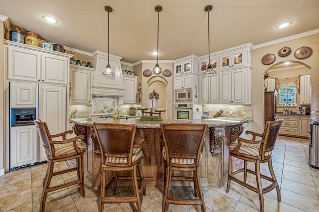 101 Western Breeze Drive, Fort Worth, TX 76126