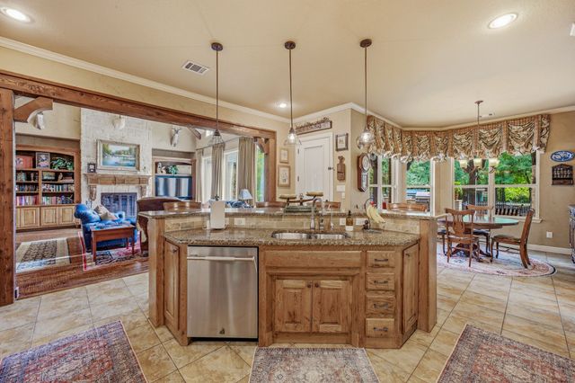101 Western Breeze Drive, Fort Worth, TX 76126
