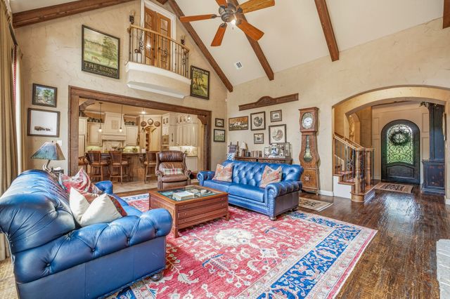 101 Western Breeze Drive, Fort Worth, TX 76126