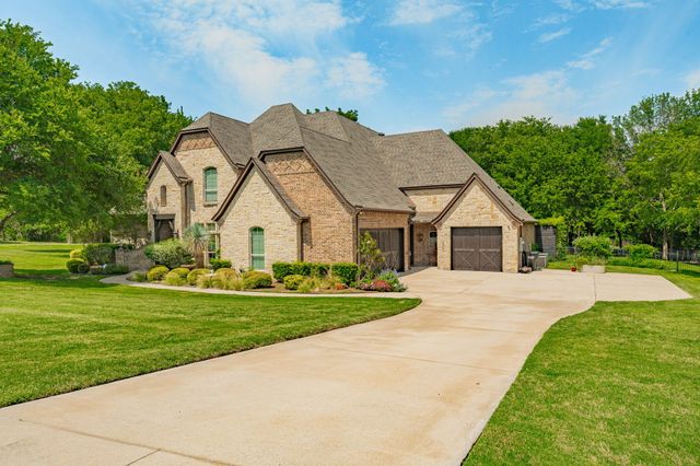 101 Western Breeze Drive, Fort Worth, TX 76126
