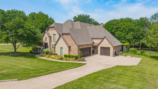 101 Western Breeze Drive, Fort Worth, TX 76126