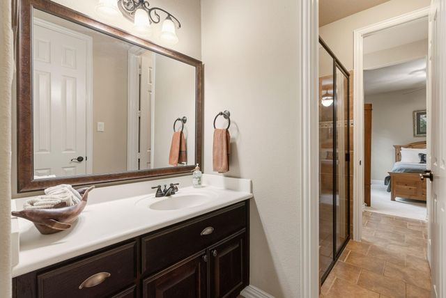 99 N Mews Wood Court, The Woodlands, TX 77381