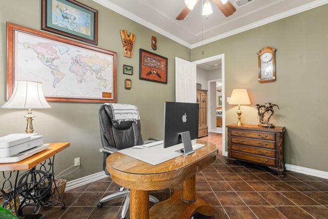 99 N Mews Wood Court, The Woodlands, TX 77381