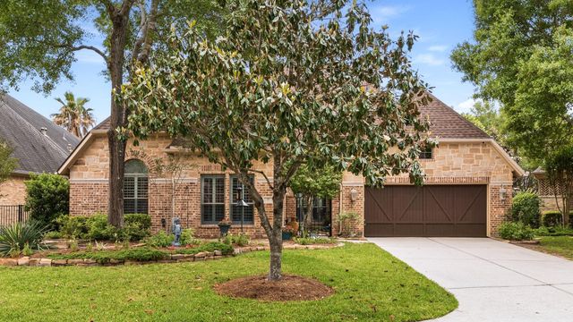 99 N Mews Wood Court, The Woodlands, TX 77381