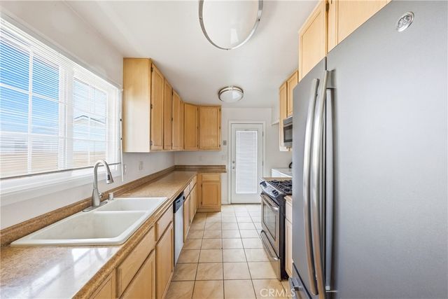 8082 San Heron, Buena Park, CA 90620
