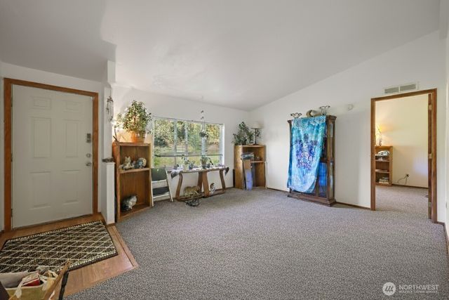 208 W Orchard Street, Oakville, WA 98568