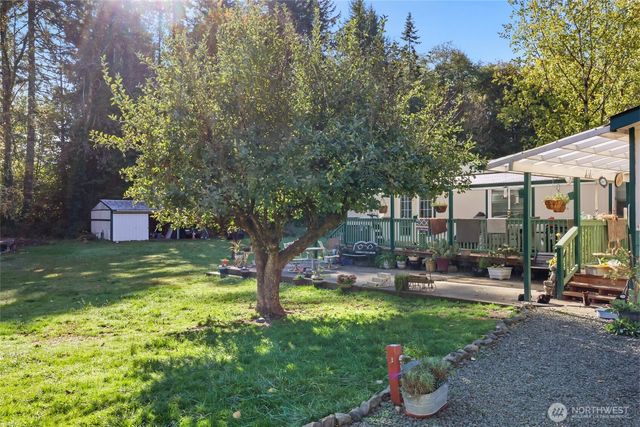 208 W Orchard Street, Oakville, WA 98568