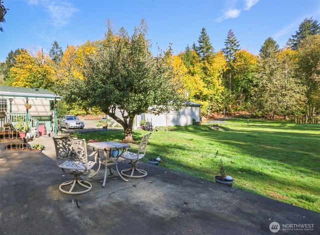 208 W Orchard Street, Oakville, WA 98568