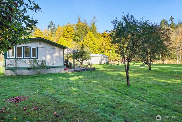 208 W Orchard Street, Oakville, WA 98568