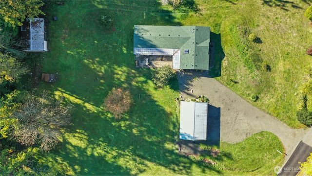 208 W Orchard Street, Oakville, WA 98568