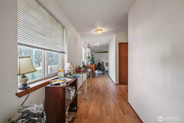 208 W Orchard Street, Oakville, WA 98568