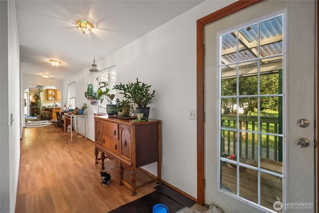 208 W Orchard Street, Oakville, WA 98568