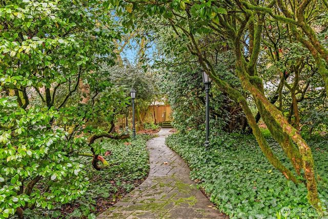 1118000703 Broadmoor Drive E, Seattle, WA 98112