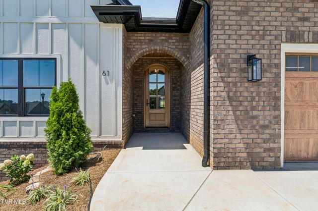 61 Glaze Farm Way, Johnson City, TN 37601