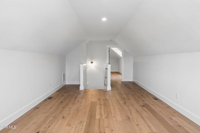 61 Glaze Farm Way, Johnson City, TN 37601