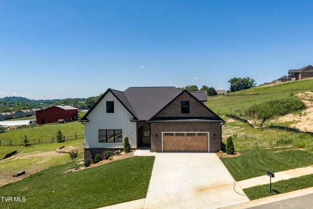 61 Glaze Farm Way, Johnson City, TN 37601