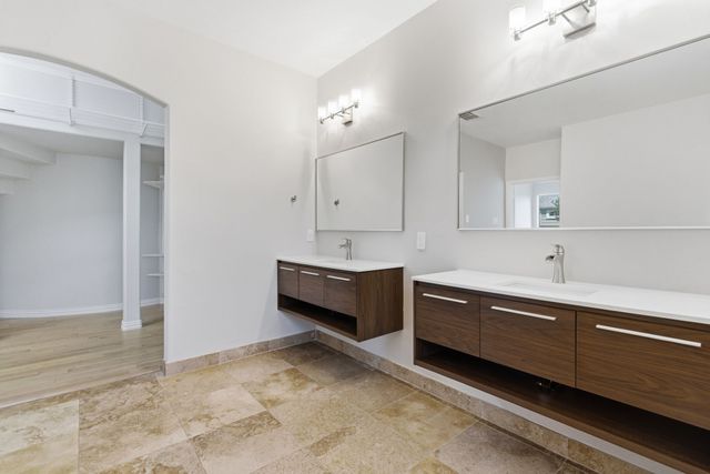 1913 Grand Park Place Lane, Flower Mound, TX 75028