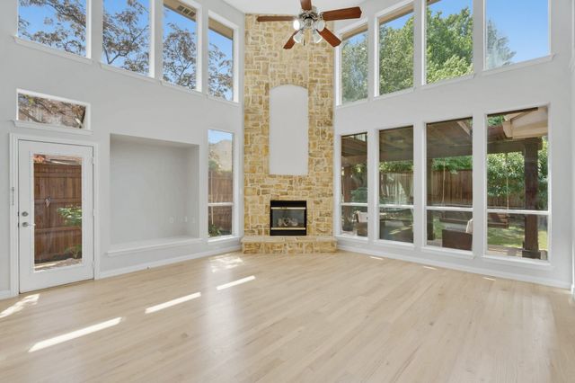 1913 Grand Park Place Lane, Flower Mound, TX 75028