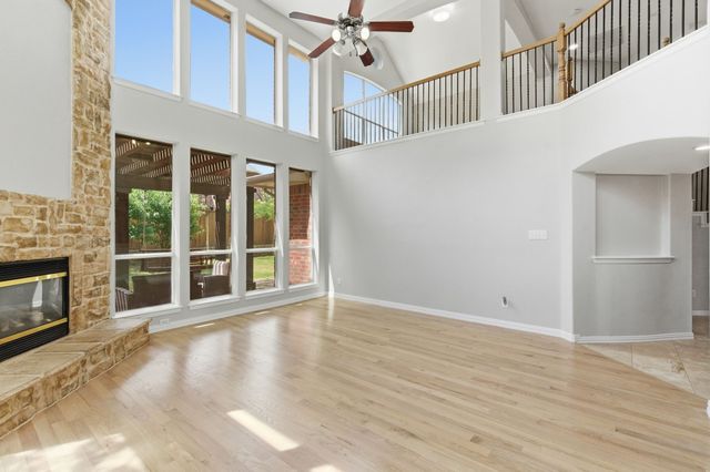 1913 Grand Park Place Lane, Flower Mound, TX 75028
