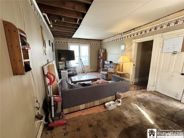 307 Summit Avenue, Jamestown, NY 14701