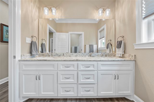 10133 T Bury Lane, Waco, TX 76708