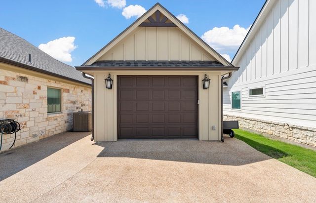 10133 T Bury Lane, Waco, TX 76708