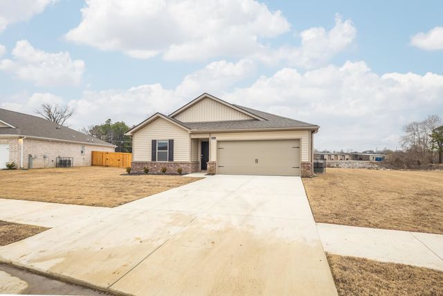 4510 ROYSTER CREEK DR N, Millington, TN 38053