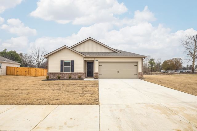 4510 ROYSTER CREEK DR N, Millington, TN 38053