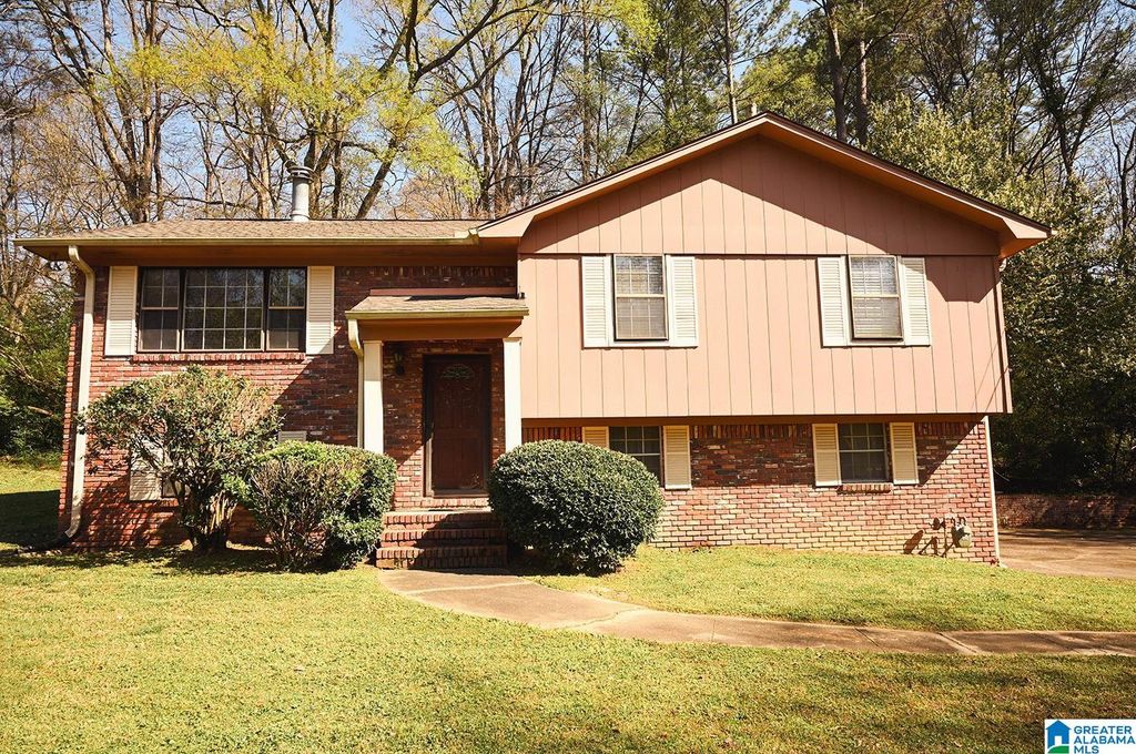 625 TOMAHAWK CIRCLE, Birmingham, AL 35214