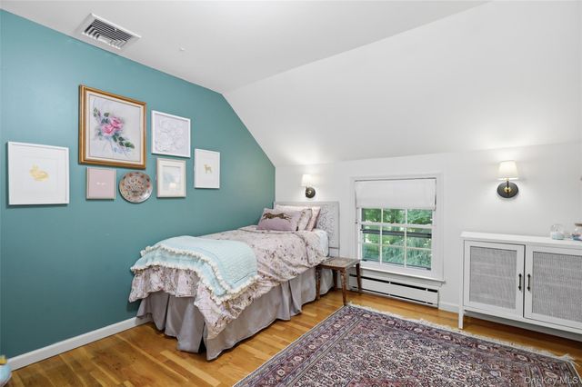 5 Diane Court, Katonah, NY 10536