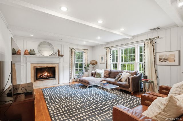 5 Diane Court, Katonah, NY 10536