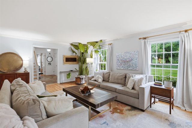 5 Diane Court, Katonah, NY 10536