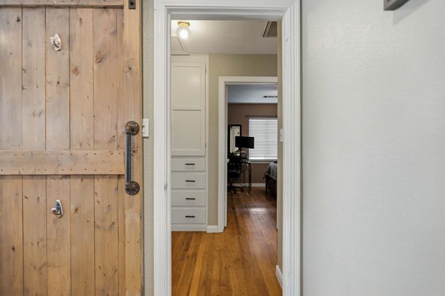 229 Kavanagh Ave, Modesto, CA 95350